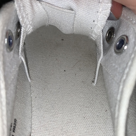 Like new! H&M white slip on sneakers. Size 10.5 - Picture 7 of 7